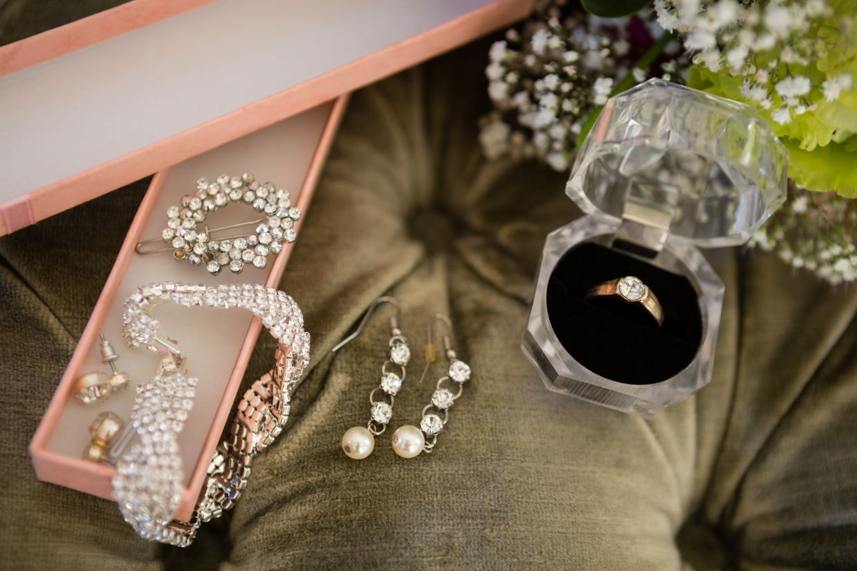high-angle-view-of-bride-jewellery-on-sofa